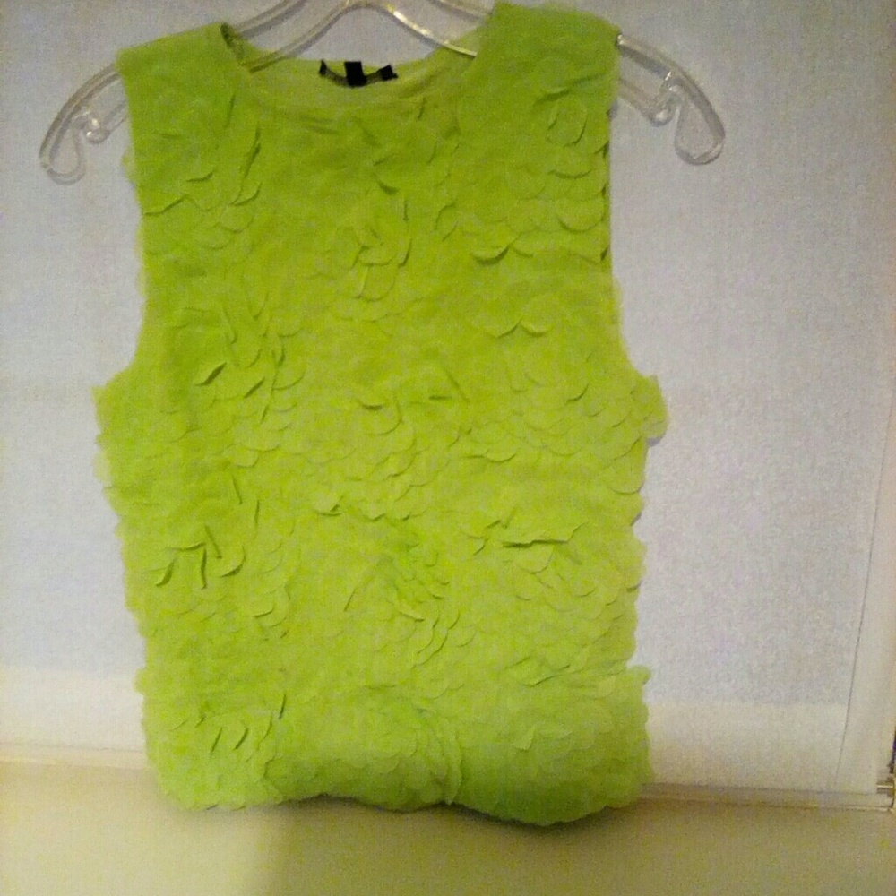 Green sweater shell